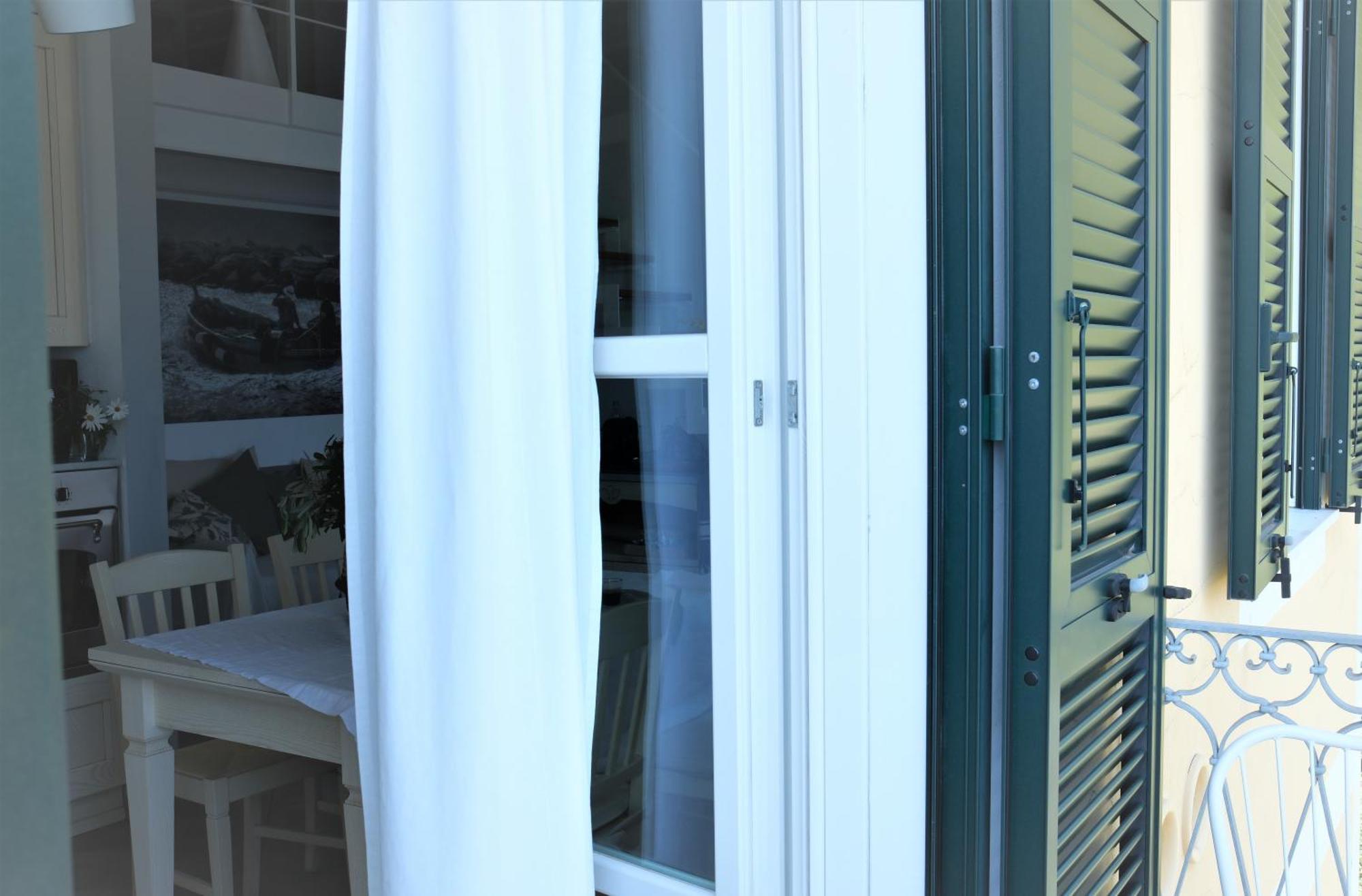 My Place Your Place Corniglia Exterior foto